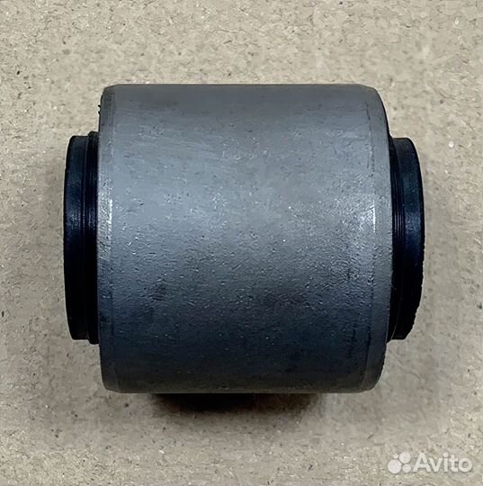 Сайлентблок задней цапфы Honda Accord