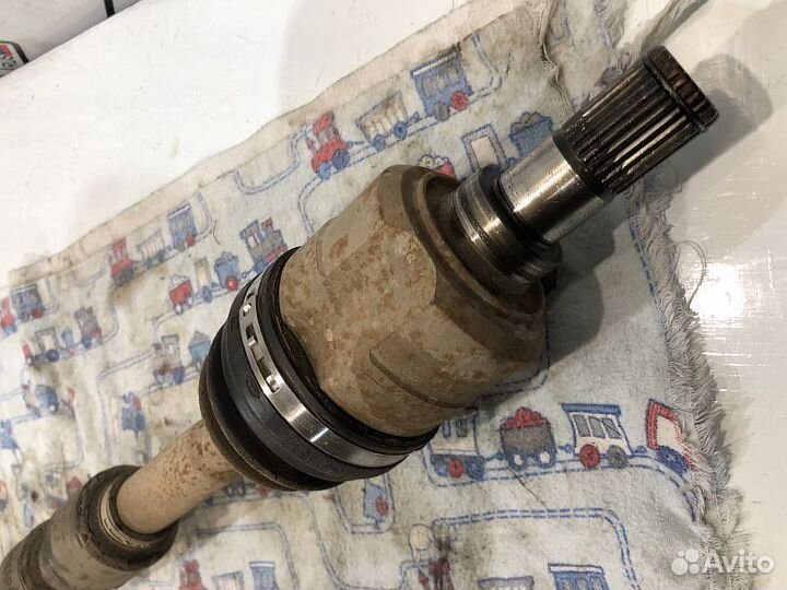 Привод правый Hyundai ix35 МКПП 2вд 2wd