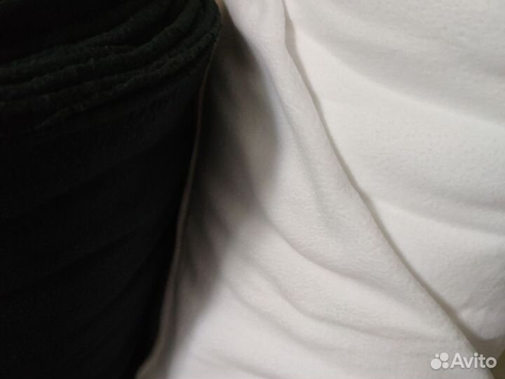 Отрез ткани флис