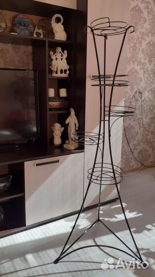 Подставка для цветов