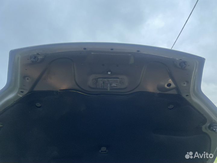 Renault Laguna, 2009