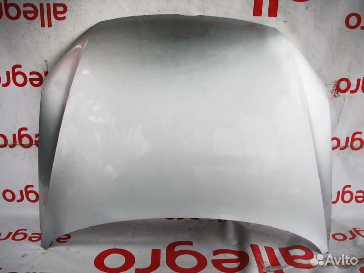 Volkswagen Passat B7 Капот