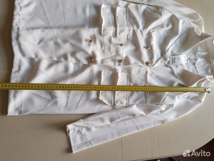 32. Плащ женский Uniqlo