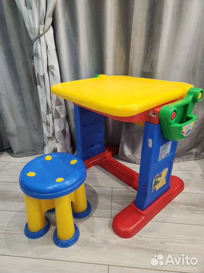 Детский стол мольберт molto