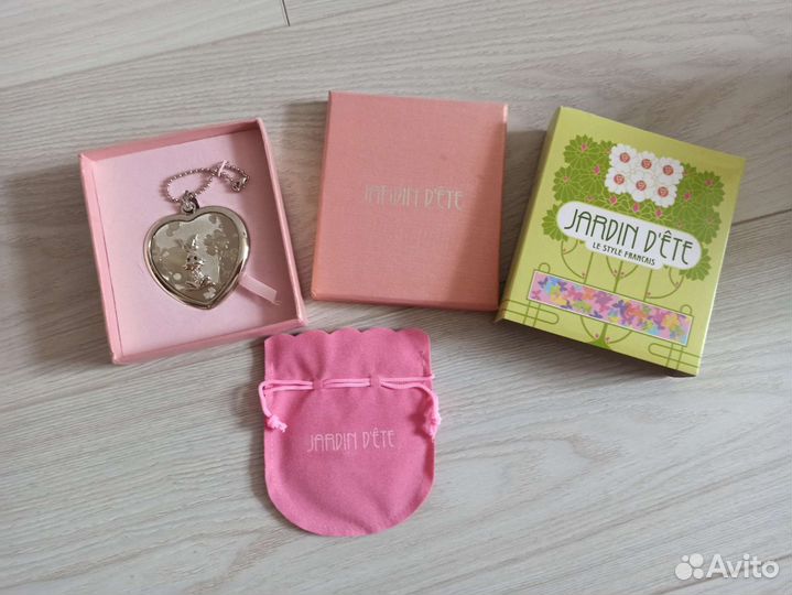 Карманное зеркало в подарочной упаковке, новое