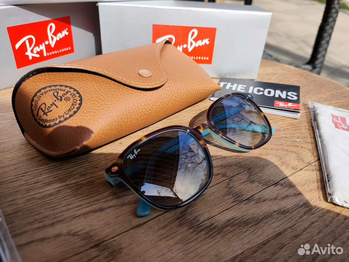 Солнцезащитные очки Ray-Ban Leonard RB2193