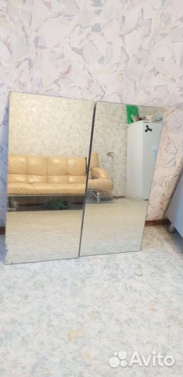 Зеркала 395 мм х 855 мм бу. Есть небольшие