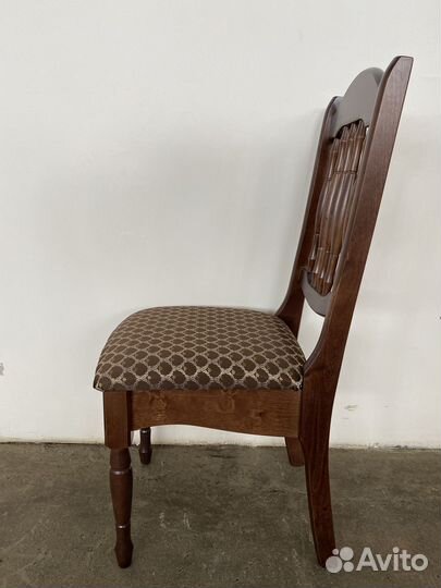 Стул кухонный