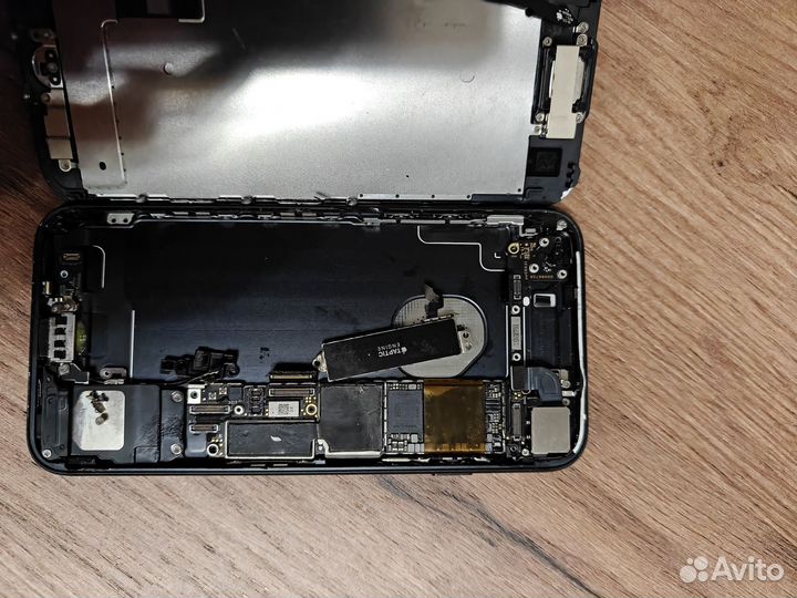 Запчасти iPhone 8 plus iPhone 7