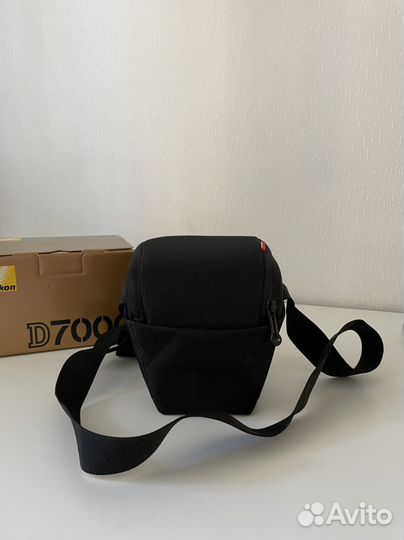 Зеркальный фотоаппарат Nikon d7000 + 50mm f/1.8D