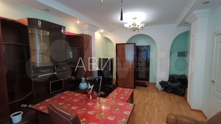 Офис 47м2 с мокрой точкой, мебелью и техникой (жил