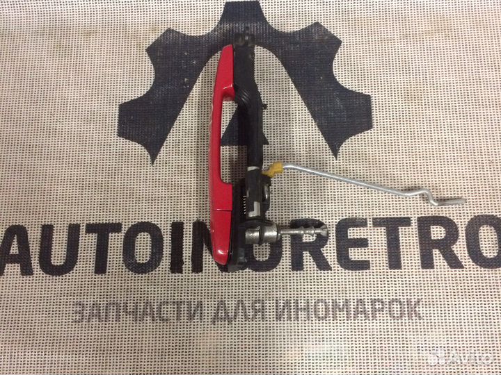 Ручка двери передней левой Toyota 692110D901