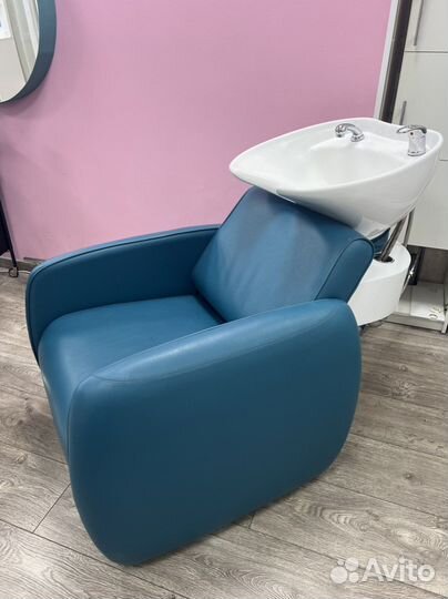 Парикмахерское кресло + мойка manzano + зеркало