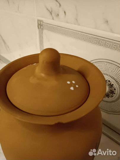 Горшки глиняные для хранения лука и чеснока