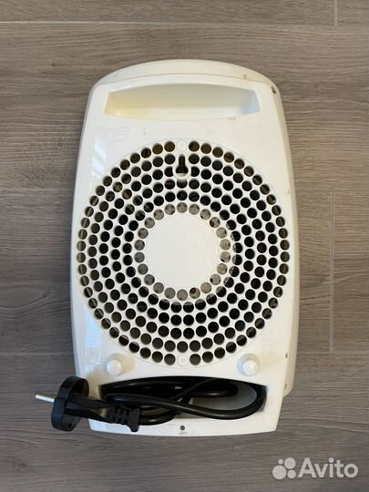 Тапловентилятор обогреватель EWT