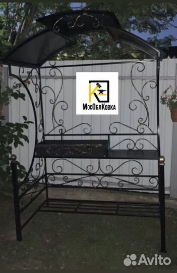 Мангал с крышей