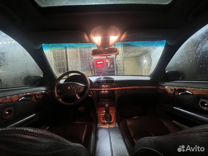 Капот на mercedes 211