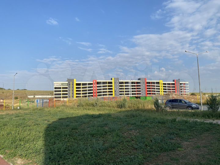 Машиноместо, 14 м²