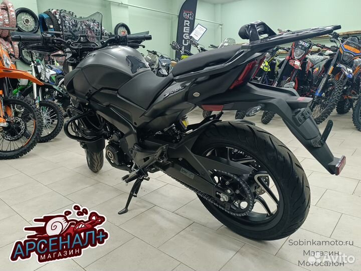 Мотоцикл bajaj Dominar 400 Touring