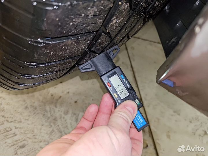 Goodyear Wrangler HP All Weather 235/55 R19