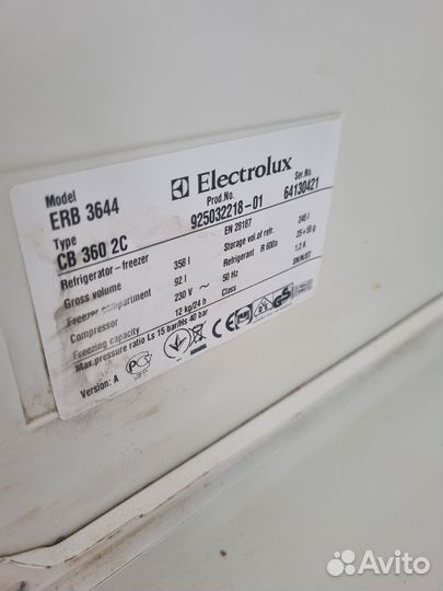 Холодильник бу electrolux