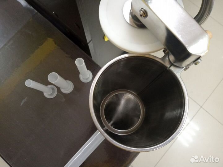 Шприц колбасный на 3 кг вертикальный