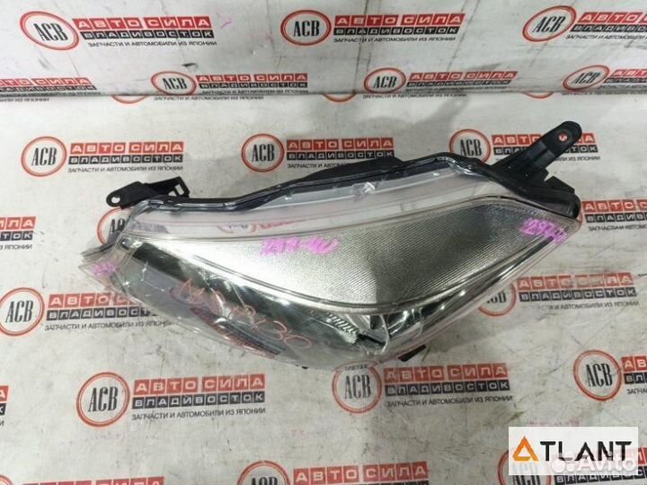 Фара левая toyota vitz