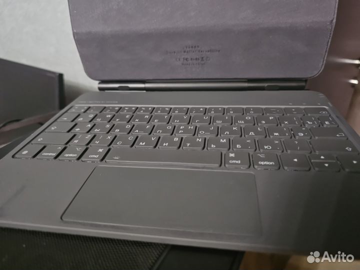 Беспроводная клавиатура Uniq venno