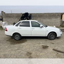 ВАЗ (LADA) Priora 1.6 MT, 2015, 247 000 км, с пробегом, цена 540 000 руб.