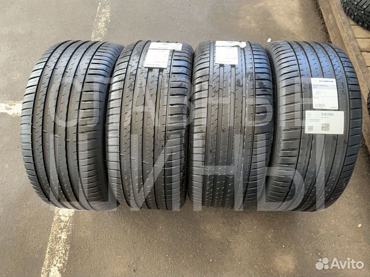 Michelin Pilot Sport 4 SUV 295/35 R21 107Y