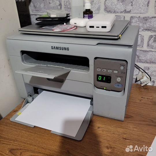 Принтер черно-белый Samsung