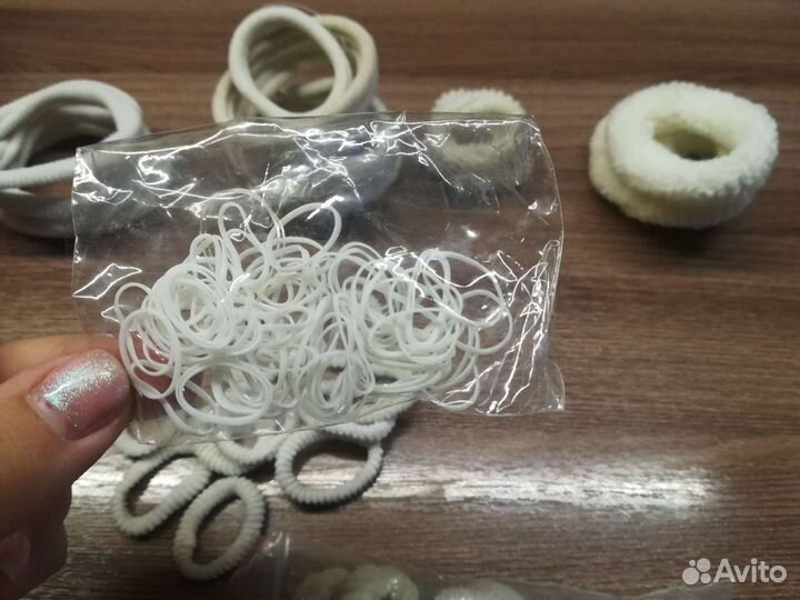 Резинки, банты для волос