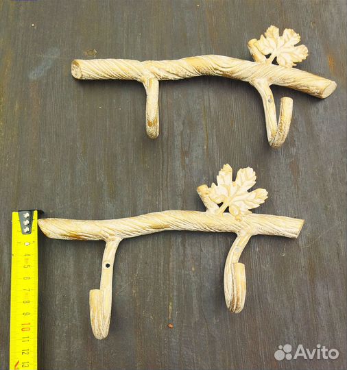 Крючки для одежды кованые