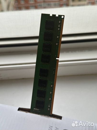 Оперативная память Samsung 8 гб DDR3 1600 мгц