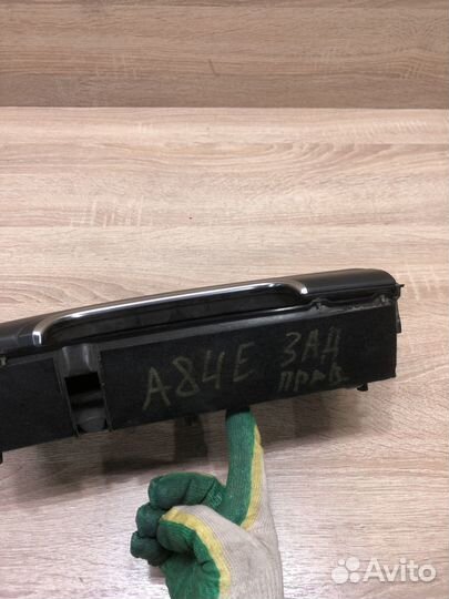 Бардачок задний правый в дверь Ауди A8 D3