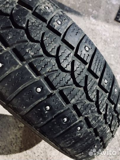 Kormoran Stud Extreme 185/65 R15 92T