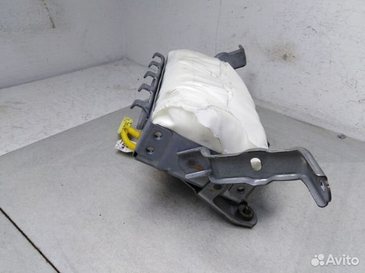 Подушка безопасности в торпеду