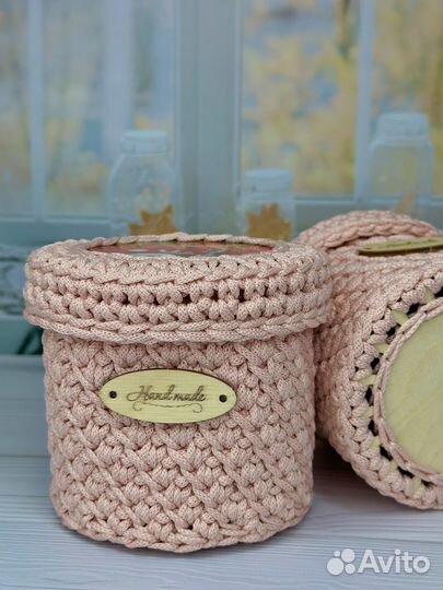 Вязаные корзинки ручной работы