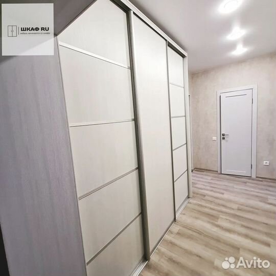 Красивый шкаф купе