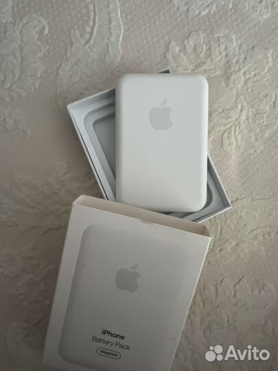 Повербанк magsafe