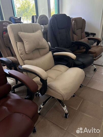 Офисное кресло новое