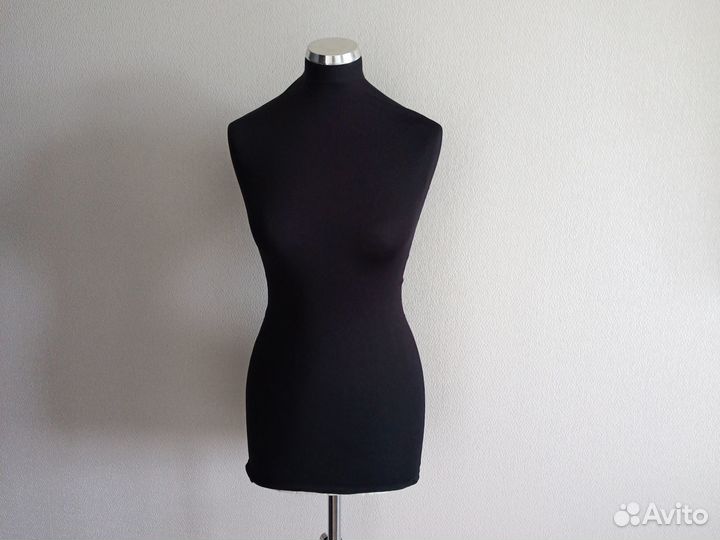 Манекен для одежды бу, р. 46-48