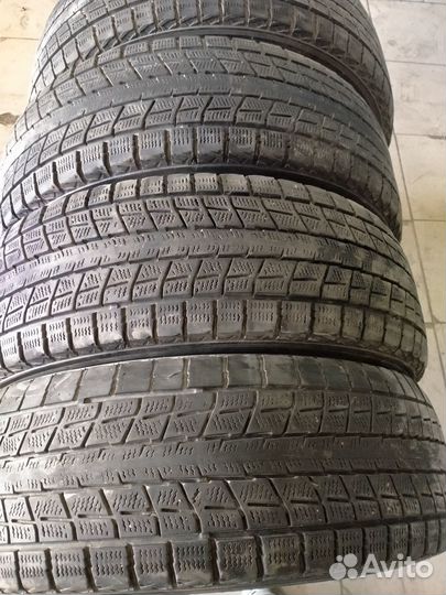Dunlop Winter Maxx SJ8 225/60 R17 99R