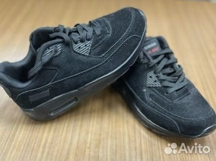 Кроссовки новые 29-39