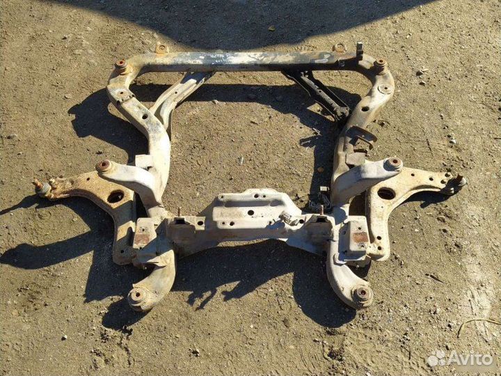 Подрамник передний Opel Vectra B 1999