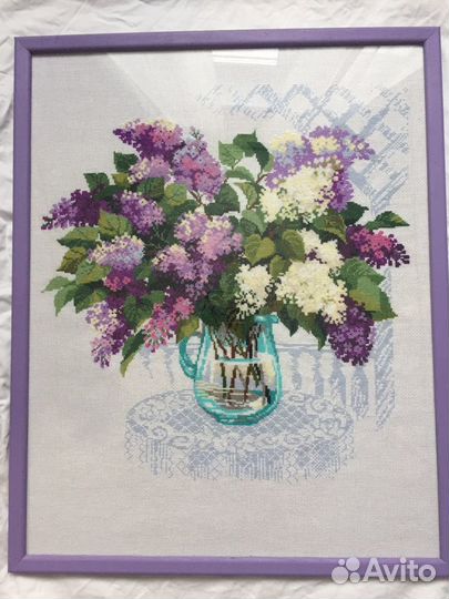 Вышитая картина «Сирень» и «В морской пене»