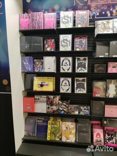 Альбомы Stray kids