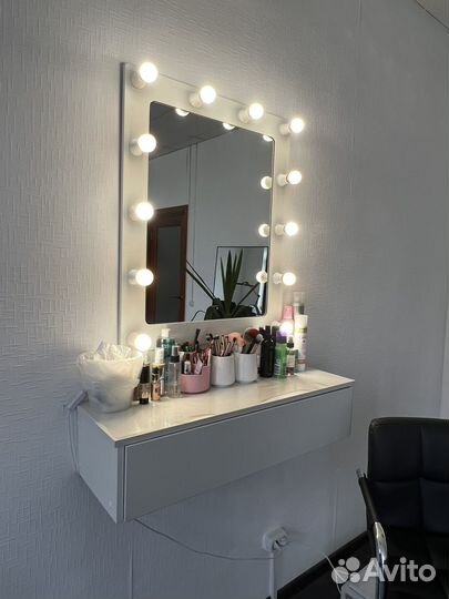 Гримерное зеркало