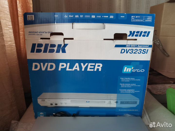 DVD плеер BBK DV323SI