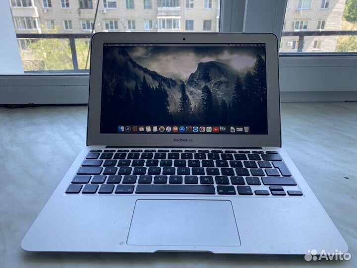 Apple MacBook air 11 2012